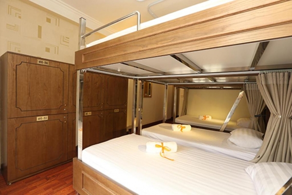 Hanoi House Hostel & Travel