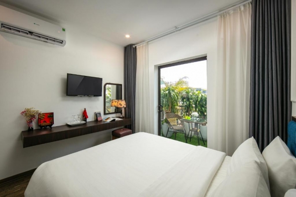Dream Central Hotel