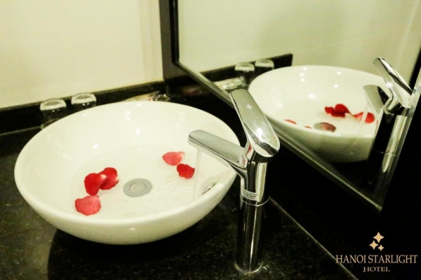 Hanoi Starlight Boutique Hotel
