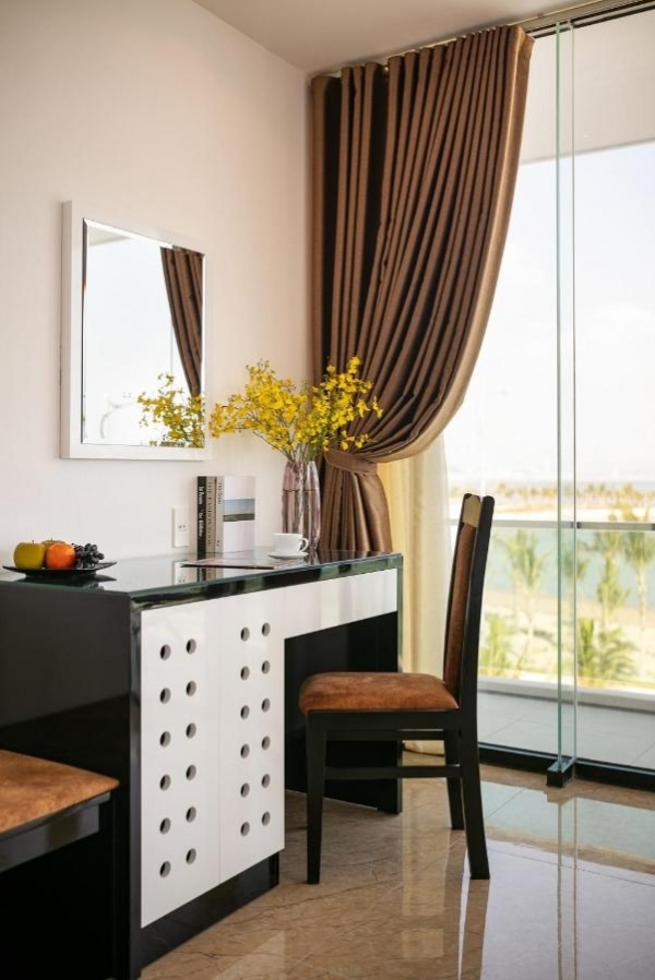 Tuan chau Kingly Villa