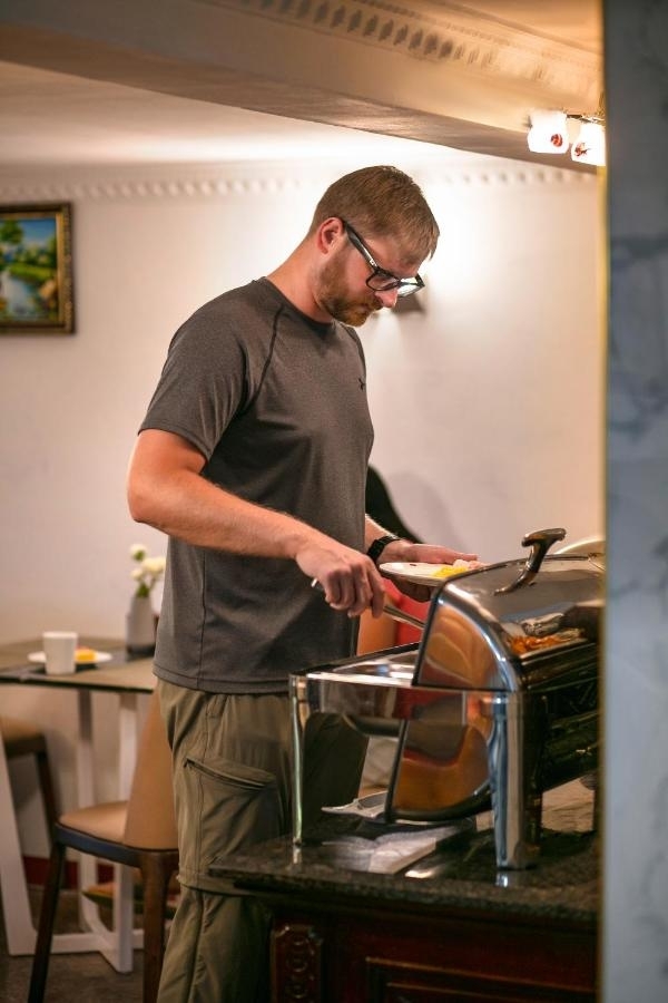 Little Diamond Hotel